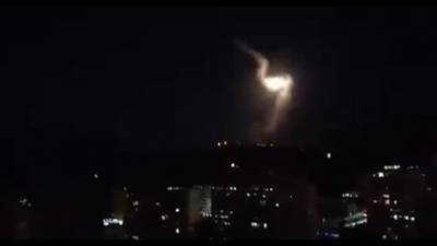 После взрыва на судне: СМИ сообщают об ударе по иранским объектам возле Дамаска