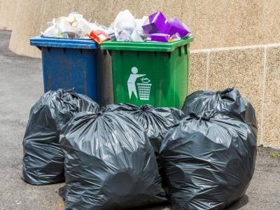Миаские депутаты держат на контроле сбор мусора и «бесхозные» дома