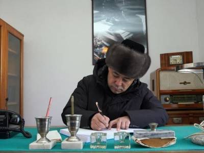 Нельсон Мандела - Камчыбек Ташиев - Президента Киргизии Жапарова, отсидевшего за захват заложника, хотят выдвинуть на Нобелевскую премию мира - rosbalt.ru - Киргизия - Юар
