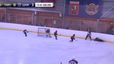 Юный хоккеист впал в кому во время матча Кубка Москвы