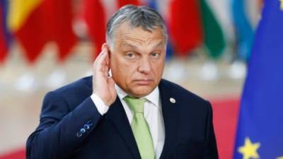 Самая большая группа Европарламента меняет правила, чтобы выгнать партию Орбана