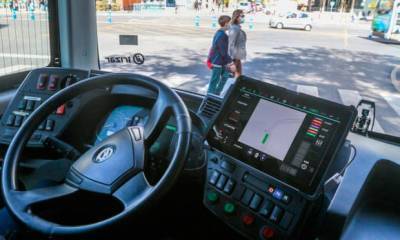 Впервые в Европе: Малага разрешила электроавтобус без водителя на дорогах города