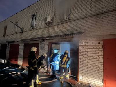 В Киеве на Троещине пара угорела в сауне: организовали ее в гараже
