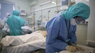 В России за сутки зарегистрировали более 11,5 тыс. новых случаев коронавируса