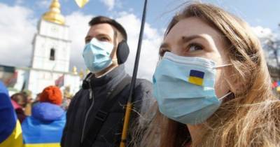 Минздрав Украины предупредил о новых опасных штаммах коронавируса