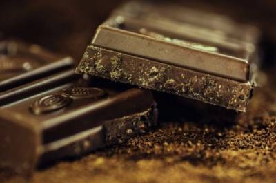 Исследование показало, что россияне стали есть меньше шоколада