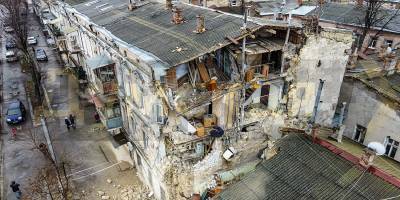 В Одессе 1 марта произошло обрушение памятника архитектуры, фото - ТЕЛЕГРАФ