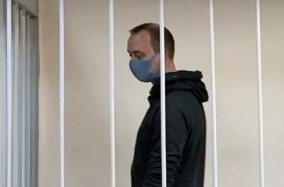 Следствие попросило суд продлить арест Ивану Сафронову