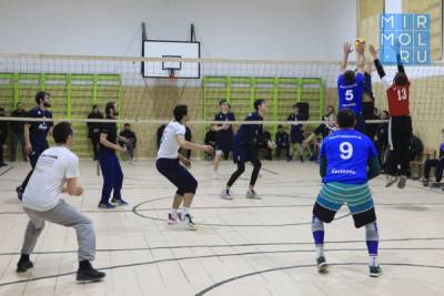 В Хасавюрте состоялся турнир по волейболу, приуроченный к 100-летию ДАССР