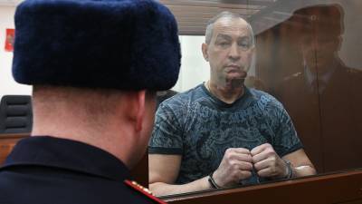 Экс-главу Серпуховского района Александра Шестуна этапировали из СИЗО в колонию