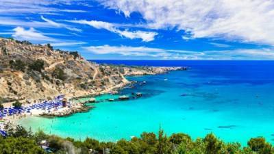 Кипр отложил открытие границ для украинских туристов