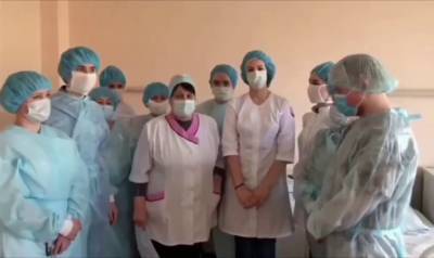 "Немного стыдно": украинские медики не хотят делать прививки от китайского вируса, подробности