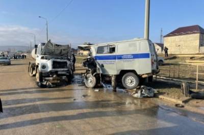 В ДТП с участием водовоза в Дагестане погибли двое полицейских