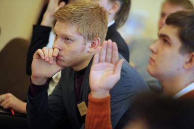 Российские старшеклассники назвали предметы, которые хотят изучать в школе - neva.today - Санкт-Петербург