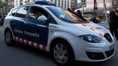 Полиция Каталонии нагрянула с обысками в офис "Барселоны"