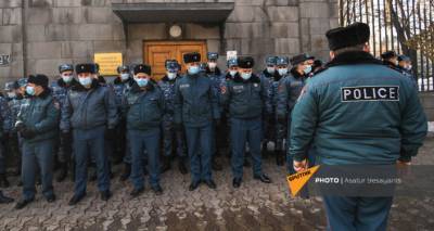 "Не поддаваться провокациям": полиция намерена обеспечивать общественную безопасность
