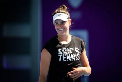 Дженнифер Брэйди - Финалистка Australian Open Брэйди проиграла на старте турнира в Дохе - sport.ru - Австралия - Эстония