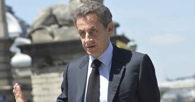 Экс-президент Франции Саркози получил три года по обвинению в коррупции
