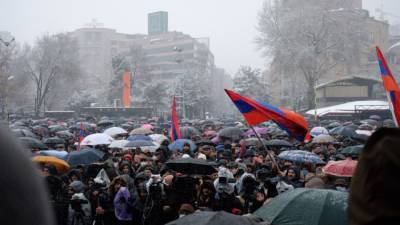 Армения не просила Россию о помощи из-за кризиса в республике