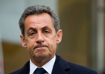 Экс-президента Франции приговорили к реальному тюремному сроку