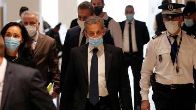 Экс-президента Франции Саркози приговорили к реальногому тюремному сроку