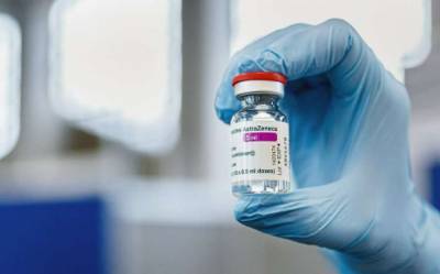 Латвия остановила вакцинацию препаратом AstraZeneca