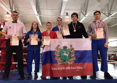 Томичи привезли пять медалей с первенства России по универсальному бою