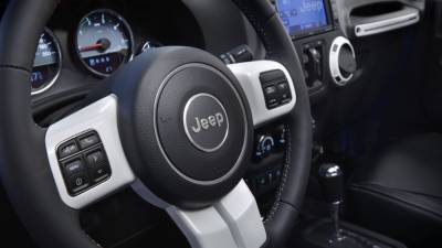 Компания Jeep раскрыла детали нового внедорожника Grand Wagoneer