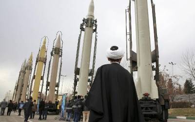 Конгрессмены США призвали Байдена обуздать ракетную программу Ирана
