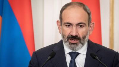 Премьер Армении Никол Пашинян уволил главу Генштаба