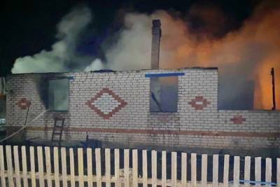 В Краснинском районе при пожаре в жилом доме погиб 58-летний мужчина