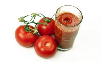 Ученые обнаружили целебные свойства томатного сока