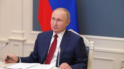 Журналисты рассекретили имя ночного гостя Владимира Путина