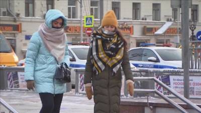 Новости на "России 24". Такое бывает раз в 15 лет: в Москве наблюдалась рекордно холодная ночь