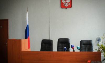 Челябинский полицейский, обвиняемый во взятке, пытался выйти из СИЗО