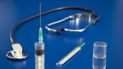 Власти Украины одобрили применение китайской вакцины от COVID-19 компании Sinovac