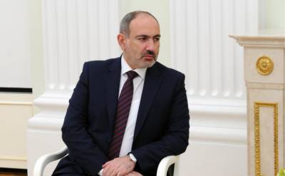 Никол Пашинян - Армен Саркисян - Пашинян объявил об увольнении главы Генштаба: президент против - 24tv.ua