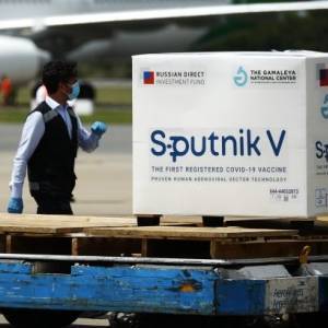 Во Франции отрицают подписание контрактов на производство Sputnik V
