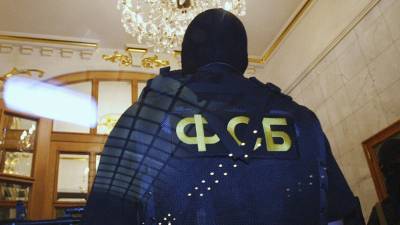 Сотрудники ФСБ из Москвы проводят обыски в петербургских офисах, связанных с "Интерторгом"