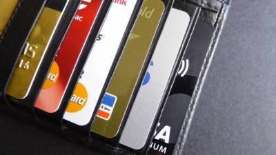 Раскрыты причины появления "лишней суммы" долга на кредитке