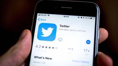 В Кремле назвали обоснованным решение РКН о замедлении работы Twitter