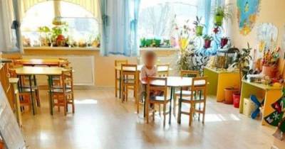 "Моего ребенка наказали": в детском саду в Черновцах разгорелся скандал из-за подарков на 8 Марта