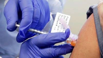 Чили обошла Израиль по скорости вакцинации от коронавируса в мире - lenta.ua - Израиль - Чили