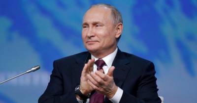 Госдума разрешила подчиненным Путина занимать должности пожизненно
