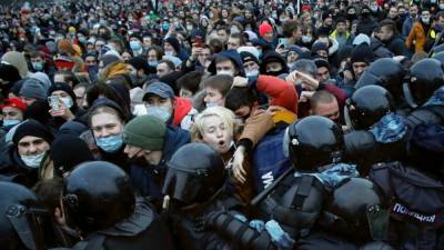 В Москве вынесен первый приговор по делу об акциях в поддержку Навального