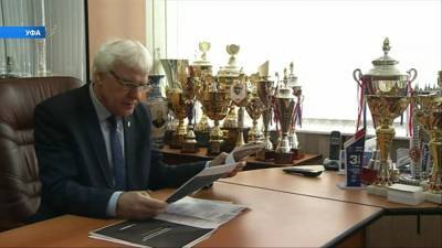 Выдающийся мотогонщик Риф Саитгареев отпраздновал юбилей
