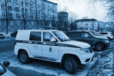 Мужчина с ножом напал на девушку-подростка в Петрозаводске