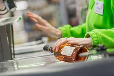 Спикер сейма Литвы: законы о контроле алкоголя будут пересматриваться в апреле