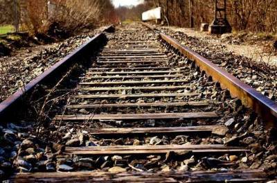 Жмак заявил, что на 37% магистральных железнодорожных путей нарушен срок эксплуатации