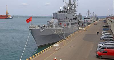 В одесский порт вошли корабли НАТО (фото) (11 фото)